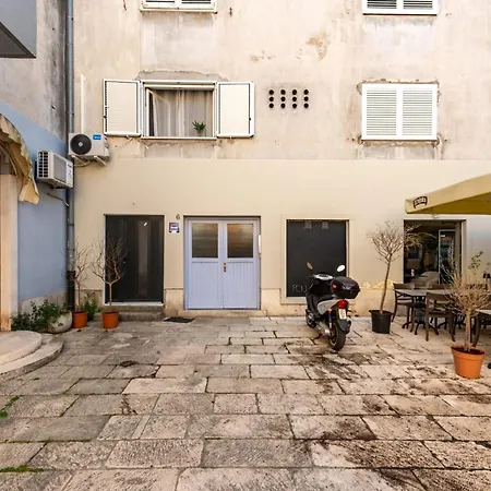 By The Sea - 25997 Appartement